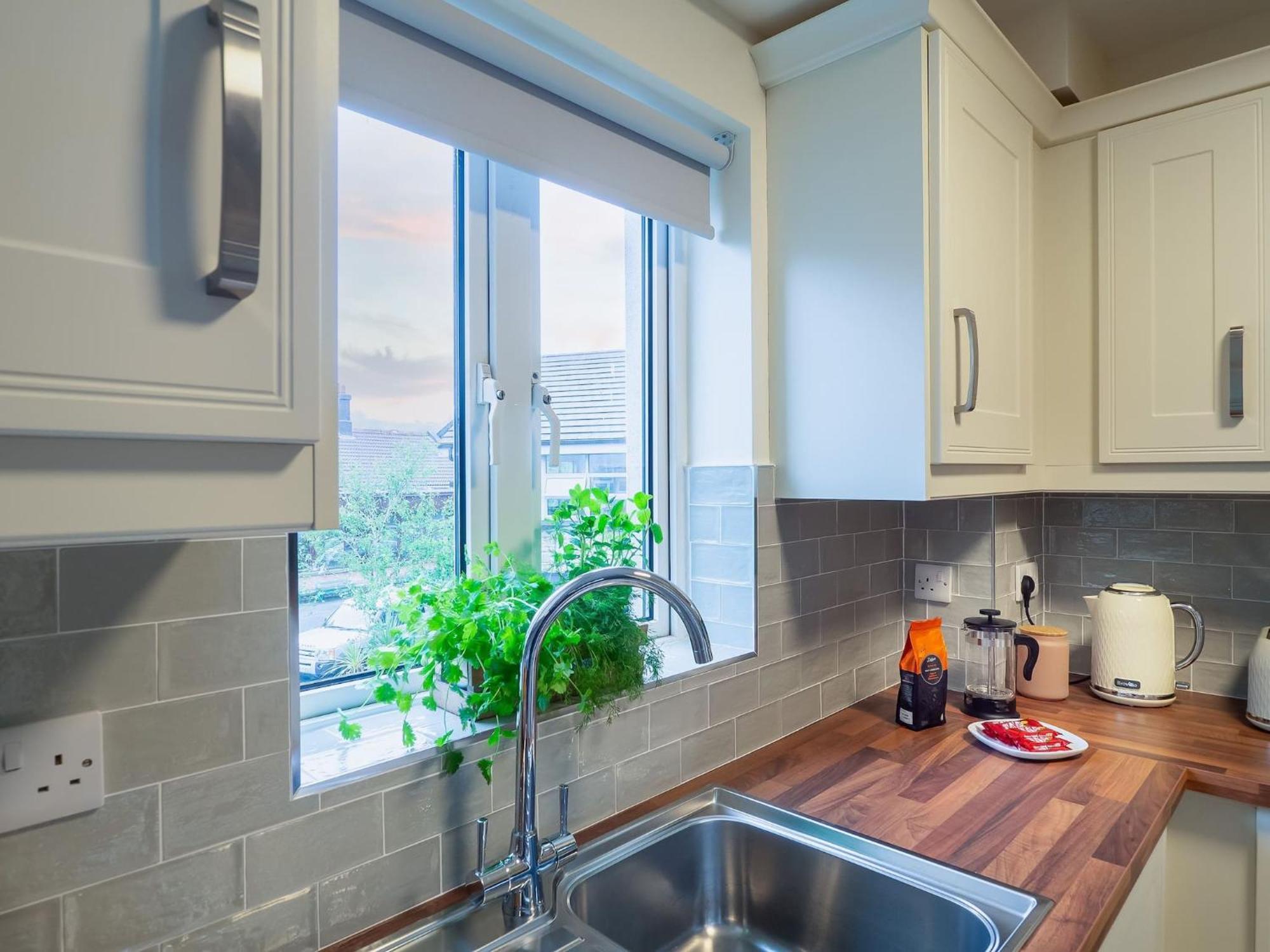 Eve'S Townhouse Apartment คลิฟเดน ภายนอก รูปภาพ